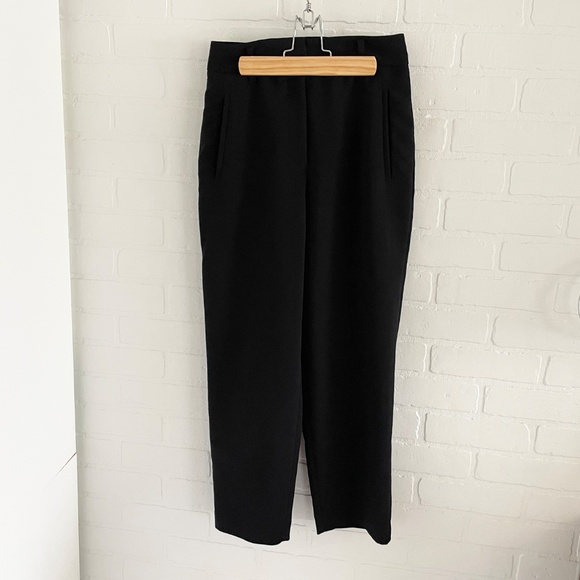Aritzia Wilfred Carrot Pants Crop Ankle Business casual Pockets Black Sz 2 - Picture 3 of 13